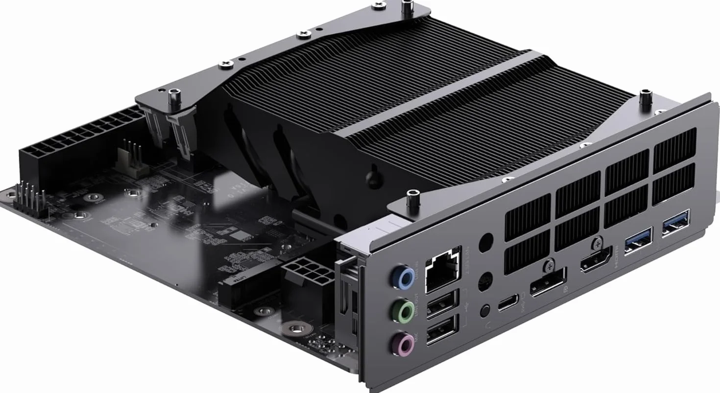 MINISFORUM BD895i SE Tarjeta Madre Mini-ITX, AMD Ryzen 9 8945HX (16 núcleos/32 subprocesos, a 5,4 GHz), Ranura PCIe 5.0 x16, Doble M.2 PCIe 4.0, DDR5, HDMI/DP/USB-C, RJ45 2,5 GbE, USB 3.2 Gen 2