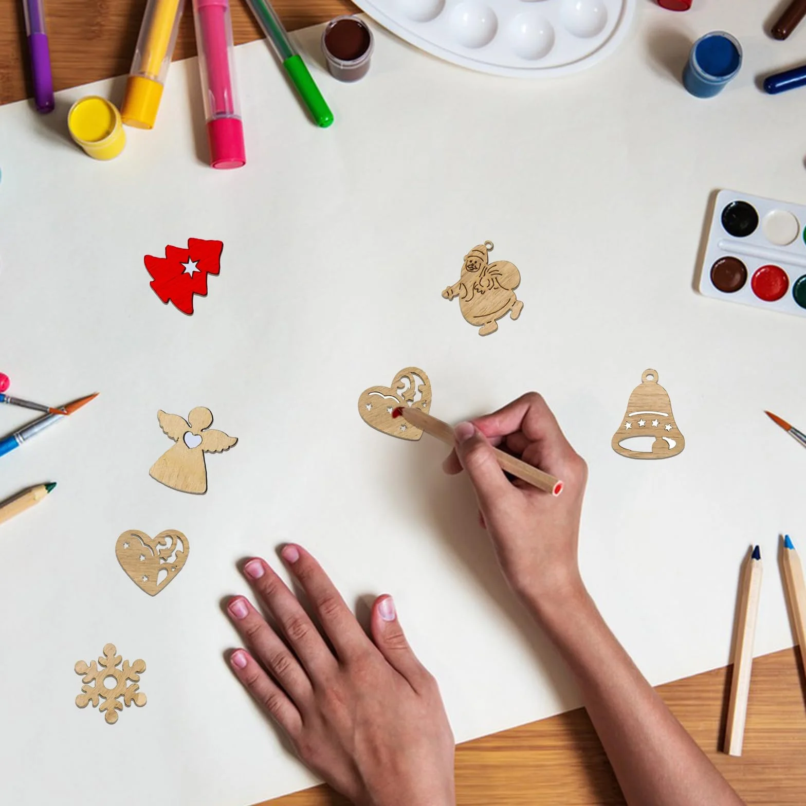 Adornos Navideños de Madera 100 Piezas Colgantes para Árboles Decoración Navideña Bricolaje