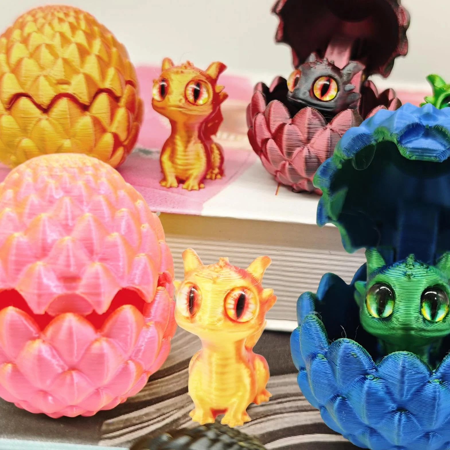 Mini Huevo Dragón Impreso en 3D con Articulaciones Flexibles - Juguete Anti-estrés para Escritorio