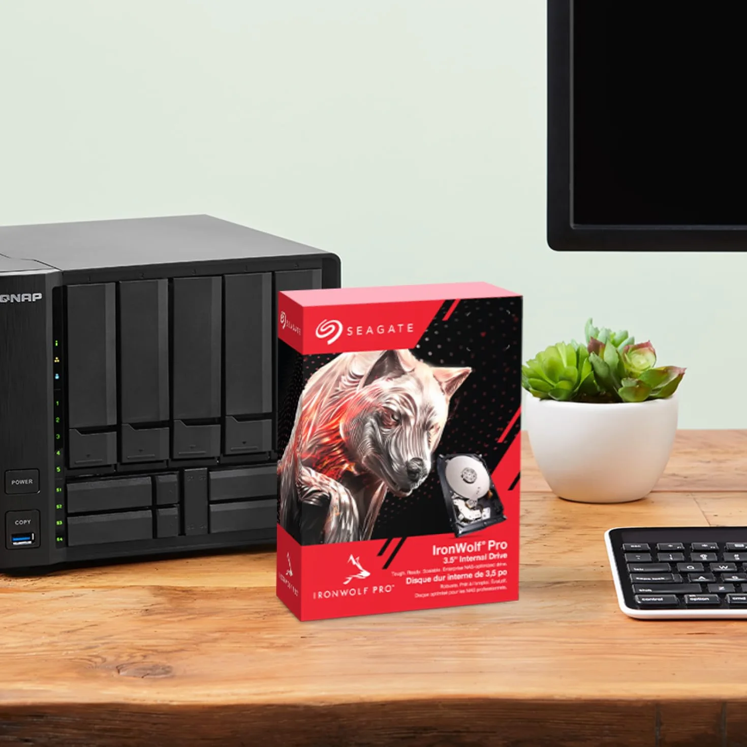Seagate IronWolf Pro 8TB, Enterprise HDD NAS interno, CMR, SATA a 6 Gb/s, 7200 RPM, caché de 256 MB para almacenamiento conectado a red RAID, servicios Rescue, Paquete Abre-fácil (ST8000NTZ01)