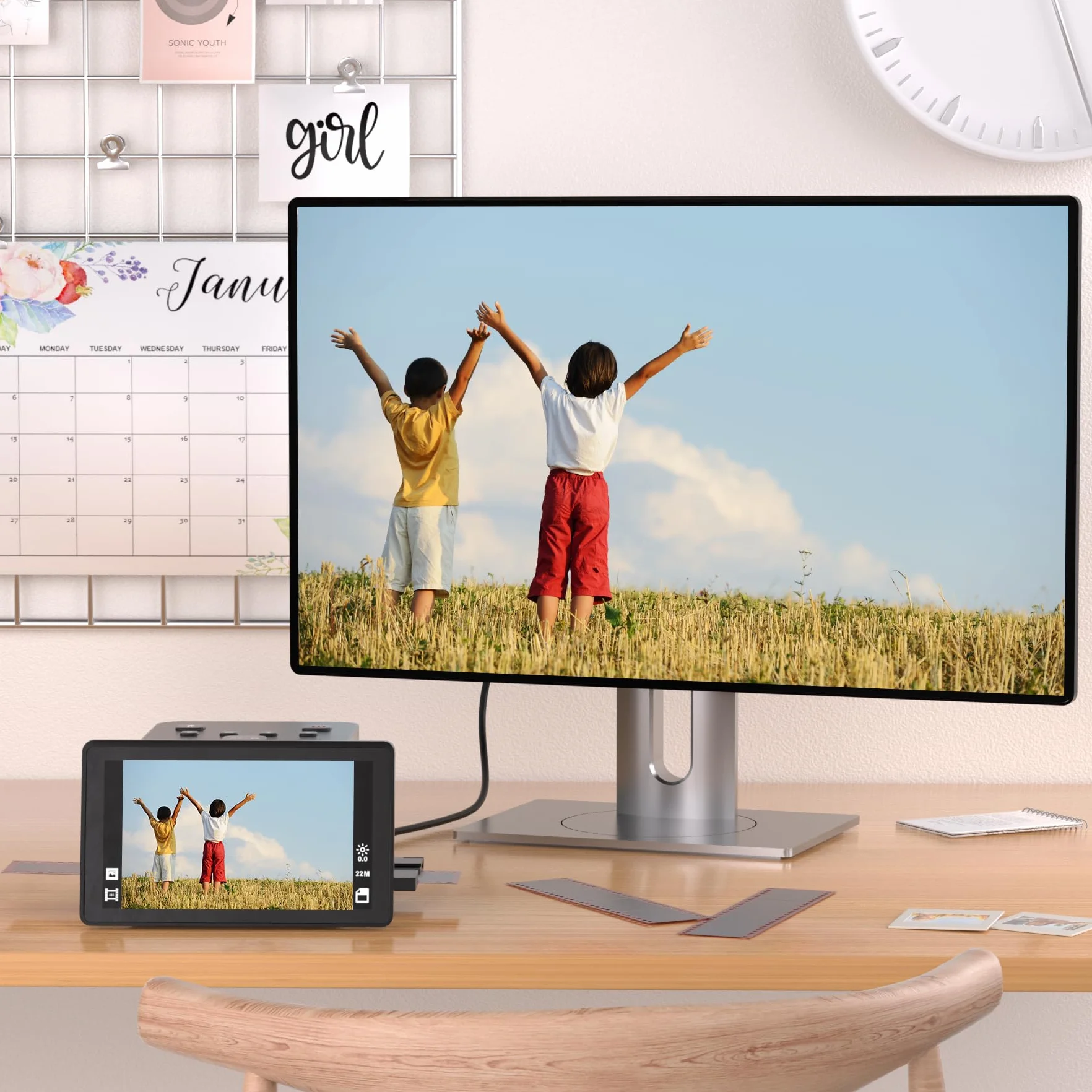 Escáner digital de película y diapositivas con gran pantalla LCD de 5 pulgadas, escáner de diapositivas para digitalizar escáner negativo, convierte 135, 126 KPK, 110 negativos y película Super 8 a 22