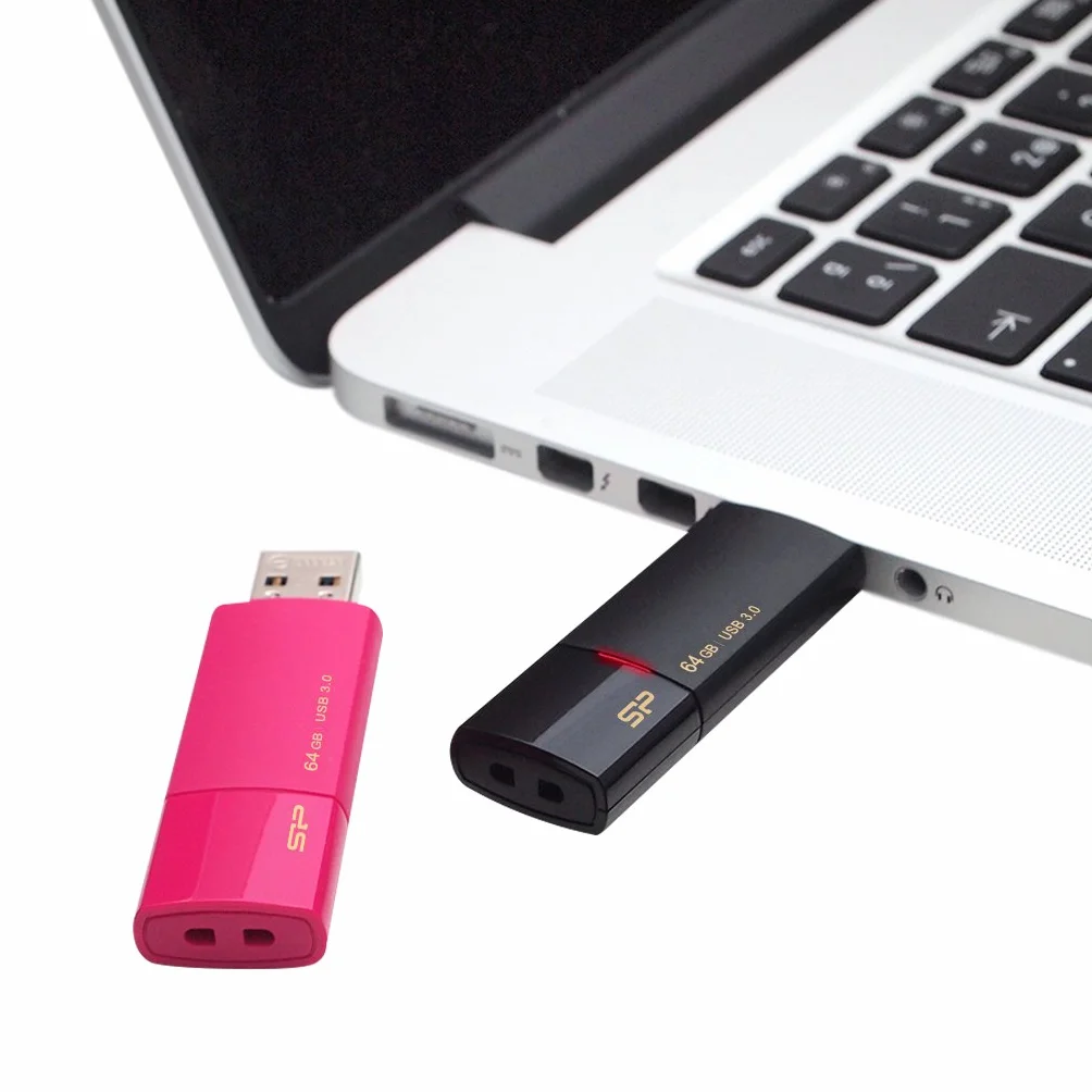 Silicon Power Blaze B05 - Memoria USB 3.0 de 64 GB, retráctil, color negro