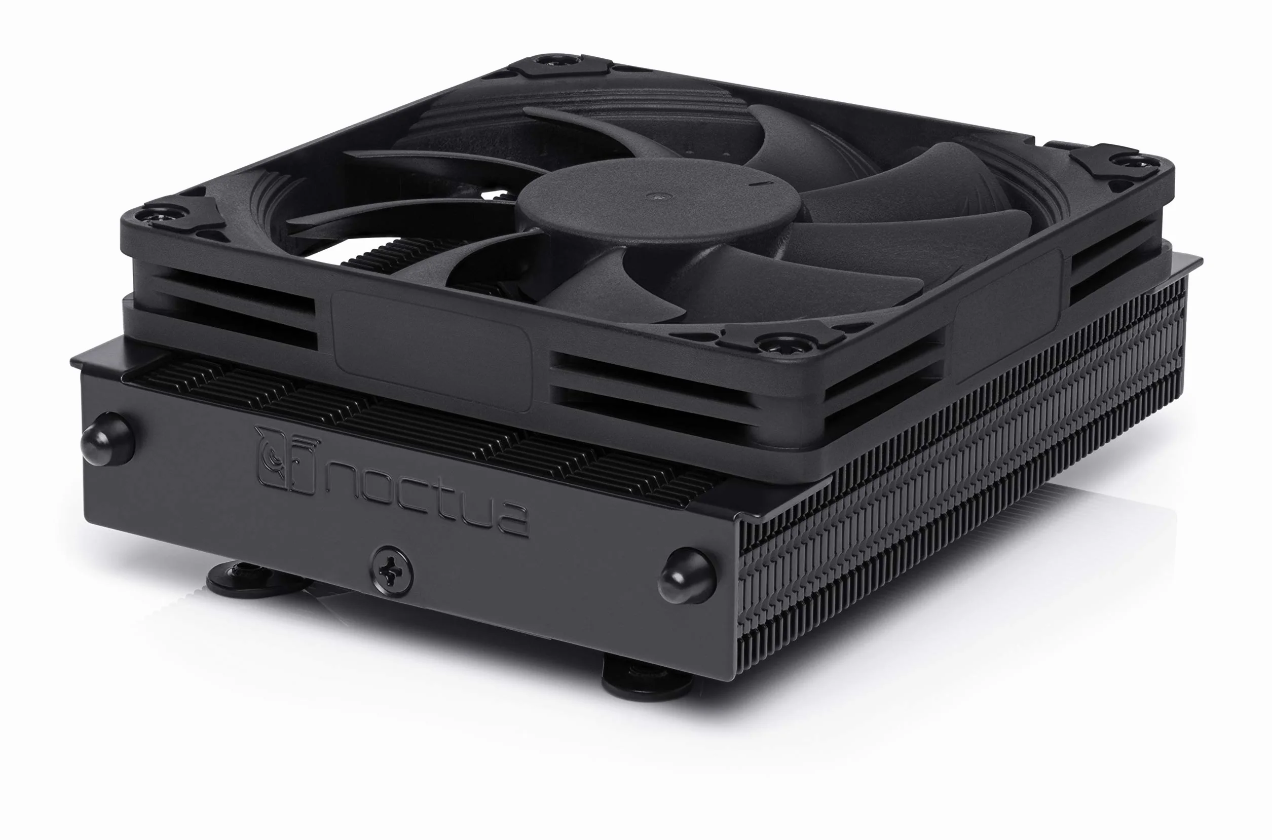 Noctua NH-L9a-AM5 chromax.black, Disipador Silencioso de Perfil Bajo para las CPU de la Plataforma AM5 de AMD (Negro)