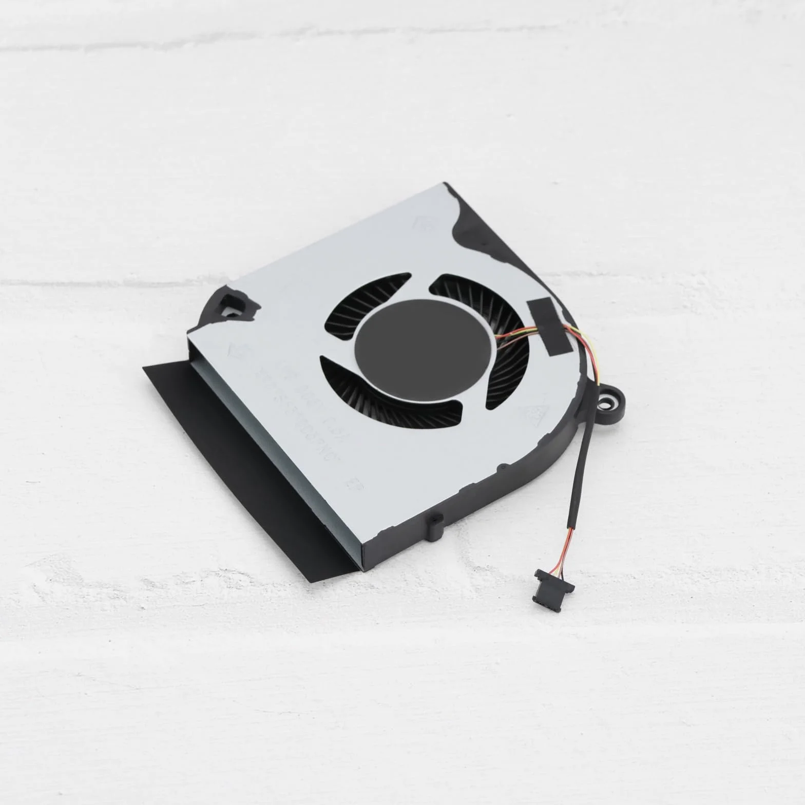 Ventilador de refrigeración GPU para portátil de 4 pines compatible con Acer Nitro 5 AN517-41 AN517-52 AN515-55 AN515-56 AN515-57 DC28000QEF0