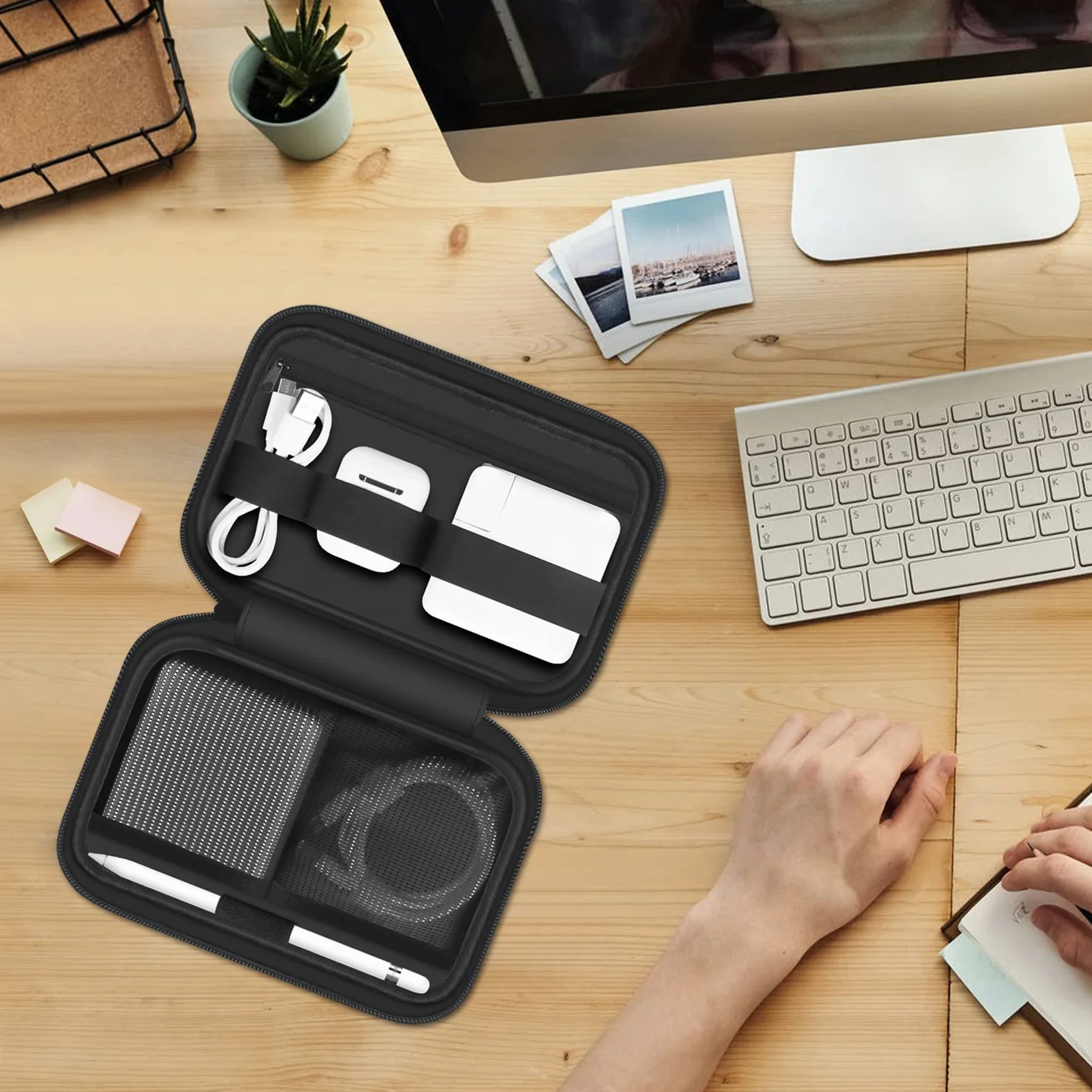 Lacdo Bolsa Almacenamiento Organizador electrónicos para Cargador, Mouse, Cable, Unidad Flash USB, Tarjeta SD, Estuche de Transporte Bolsa de Almacenamiento Banco de energía Blando, Negro