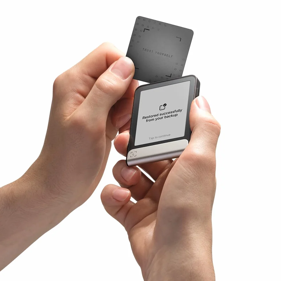 Ledger Flex - Signer cripto con Pantalla táctil - Gestiona de Forma Segura Tus Activos Digitales y tu Identidad Desde la App Ledger Wallet