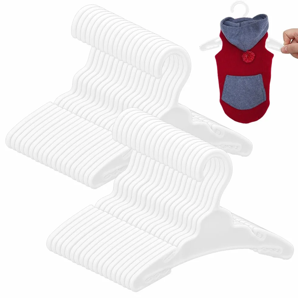 NBEADS - Percha para ropa de animales (50 unidades, perchas blancas para ropa de animales, accesorios de guardería, vestido para perros y gatos, armario para cachorros, gatos y animales pequeños, 10,5