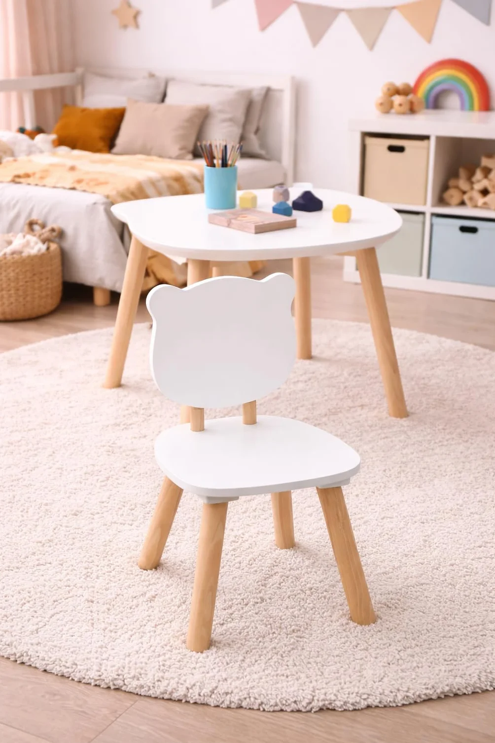 Atmosphera Silla infantil suave oso blanco madera natural 26x26x49 cm