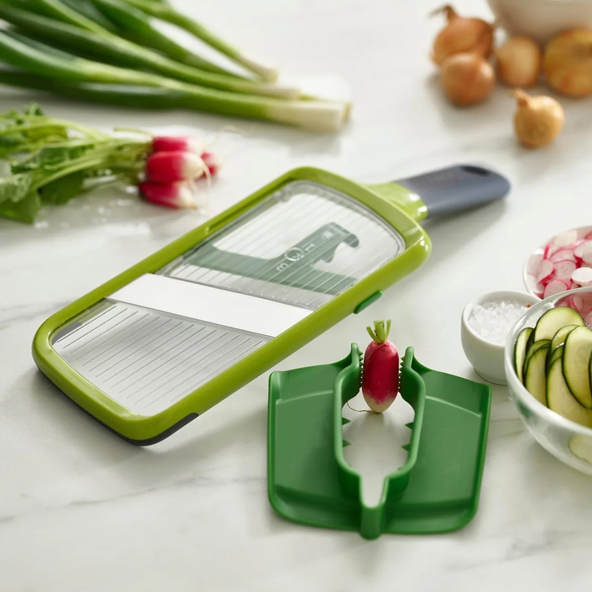 Joseph Joseph Mandolina de cocina Cortador de verduras ajustable con agarre de precisión 3 grosores Verde
