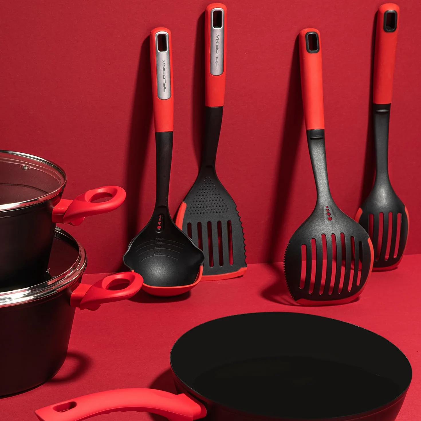 FLORINA Servidor Spaguettis de Silicona 33 cm Tenedor MARS Mango Soft-Touch Antideslizante Resistente al Calor Aptó para Lavavajillas Rojo-Negro