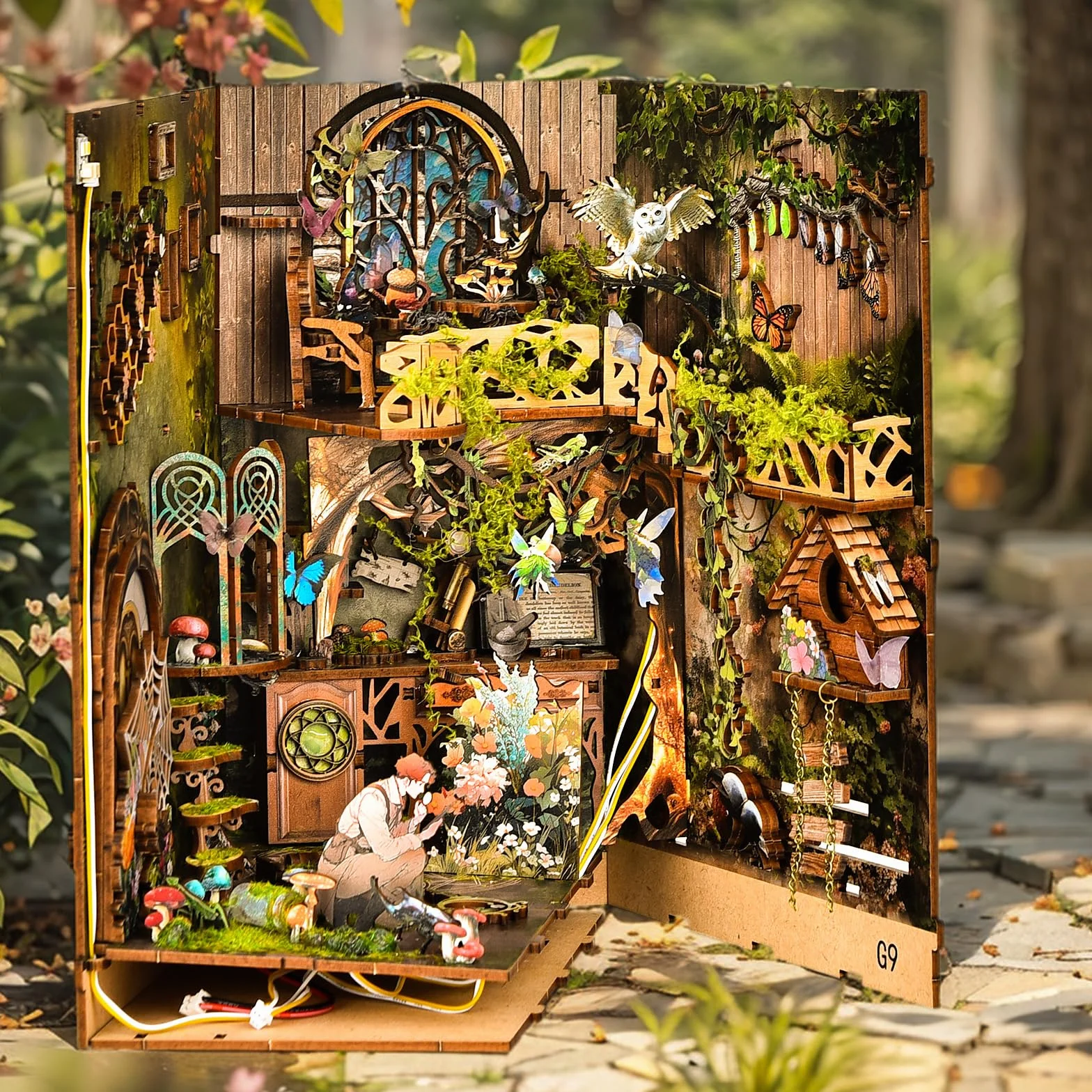 Ulikey Book Nook Kit DIY Miniatura de Madera con Luces LED