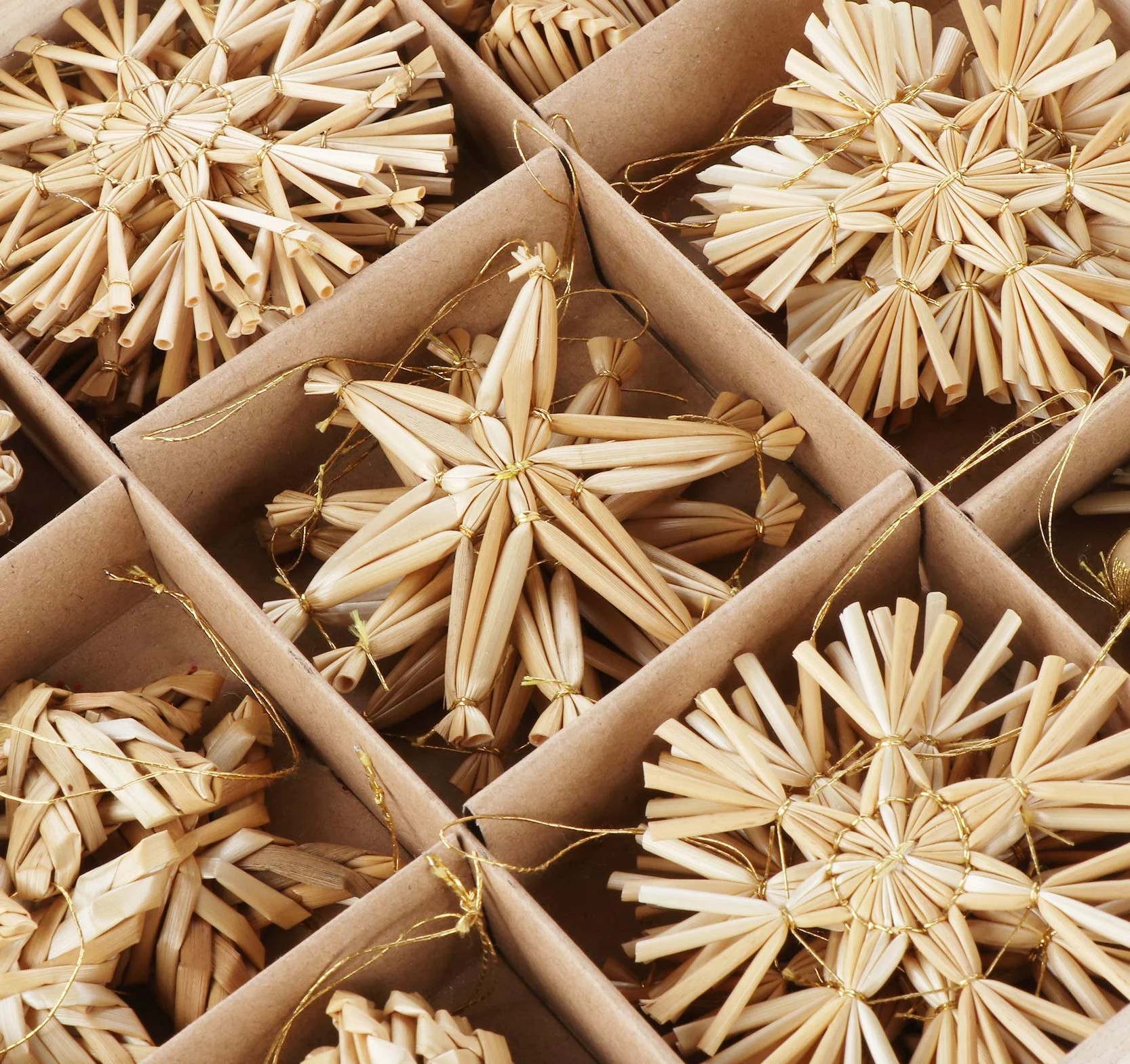 Agoer Juego de 36 Estrellas de Paja para Árbol de Navidad, Decoración Hecha a Mano con Acentos Naturales