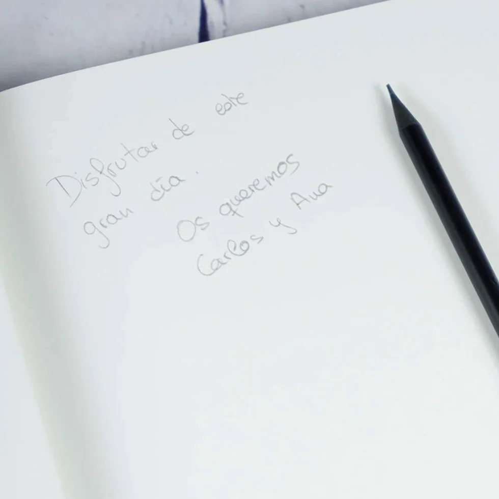 Libro de firmas de boda 'Tú y yo, el Libro de Nuestra Boda' para novios