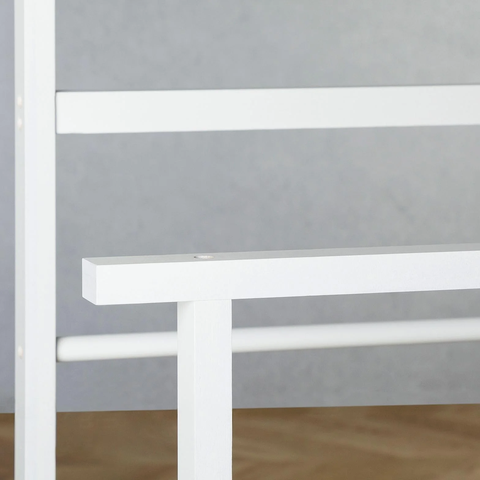 IDIMEX Kanna Percha para ropa con estante de bambú blanco