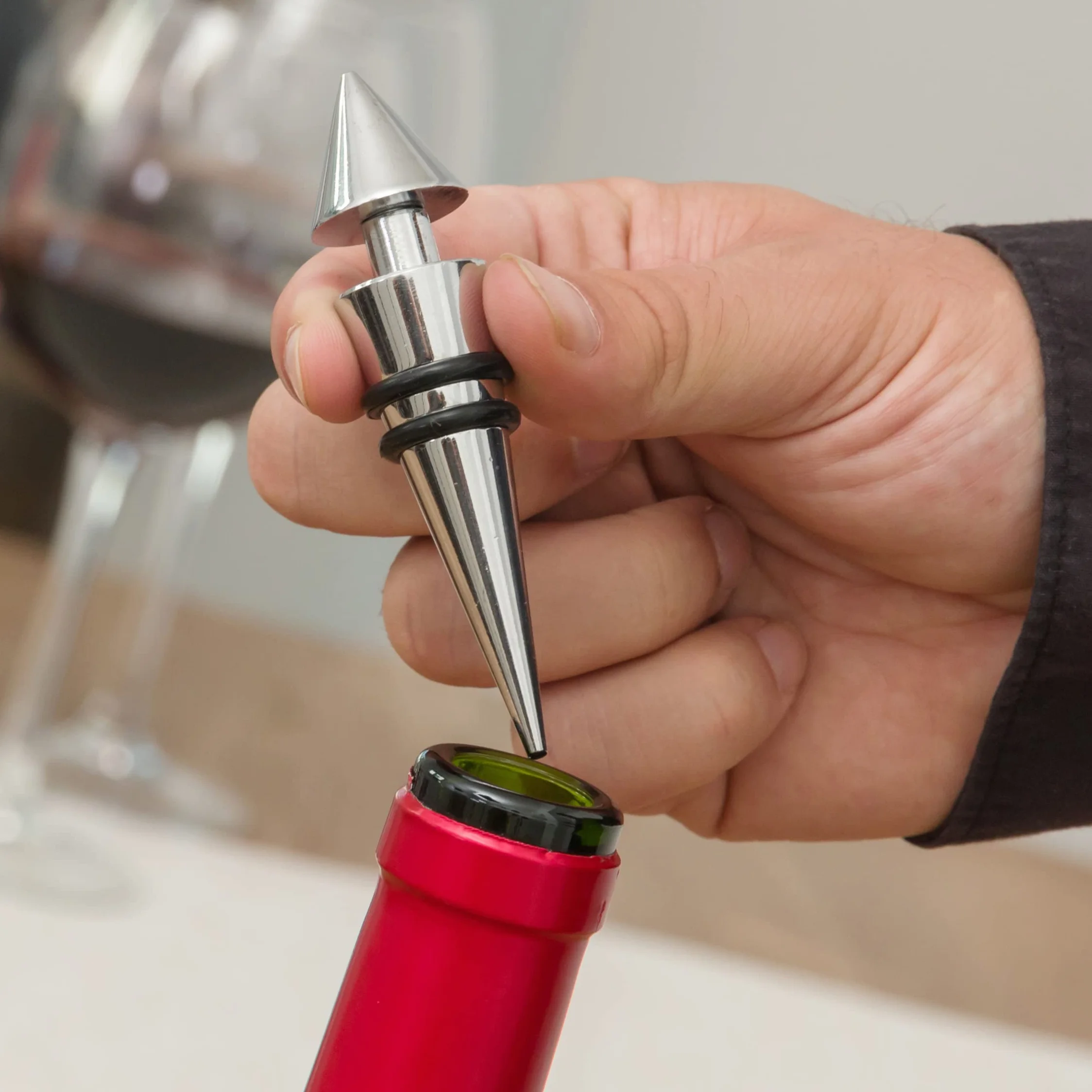 InnovaGoods Juegos de Accesorios para Vino, Set 5 Piezas, Sacacorchos con Estuche, Acero Inoxidable, Negro