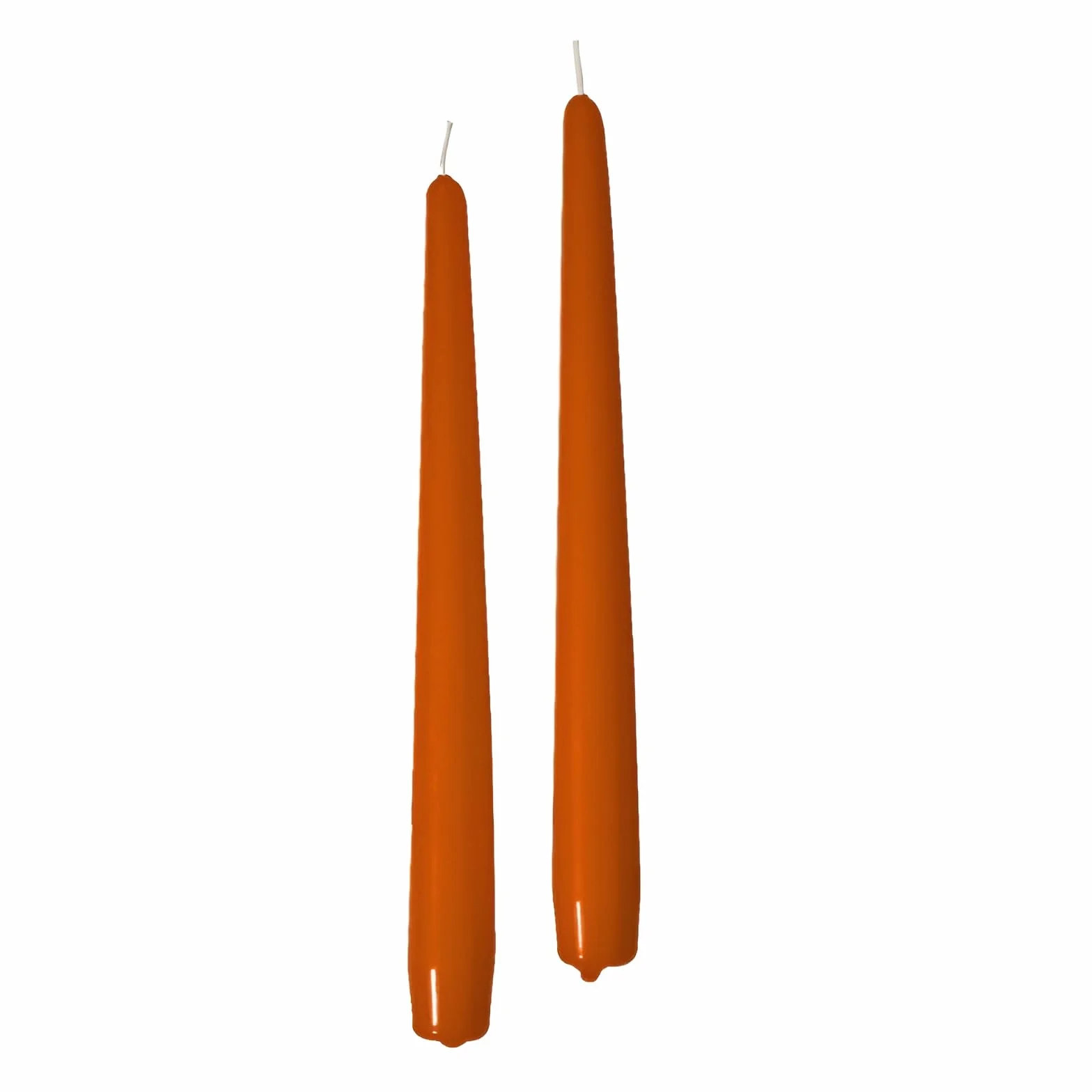 Cerería de Giorgio Risthò - Velas cónicas de cera para candelabro. Color terracota. Dimensiones: 2,2 x 25 cm
