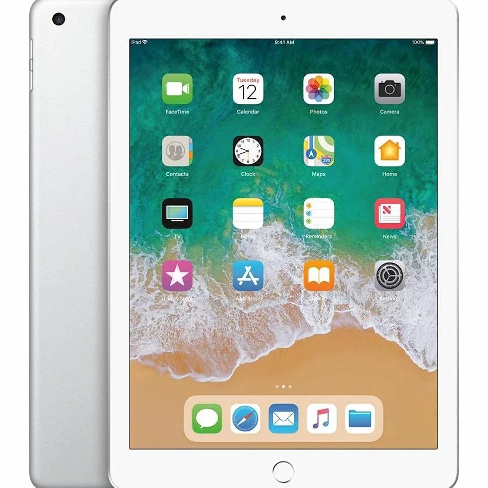Apple iPad 9.7 (5.ª Generación) 32GB Wi-Fi - Plata (Reacondicionado)