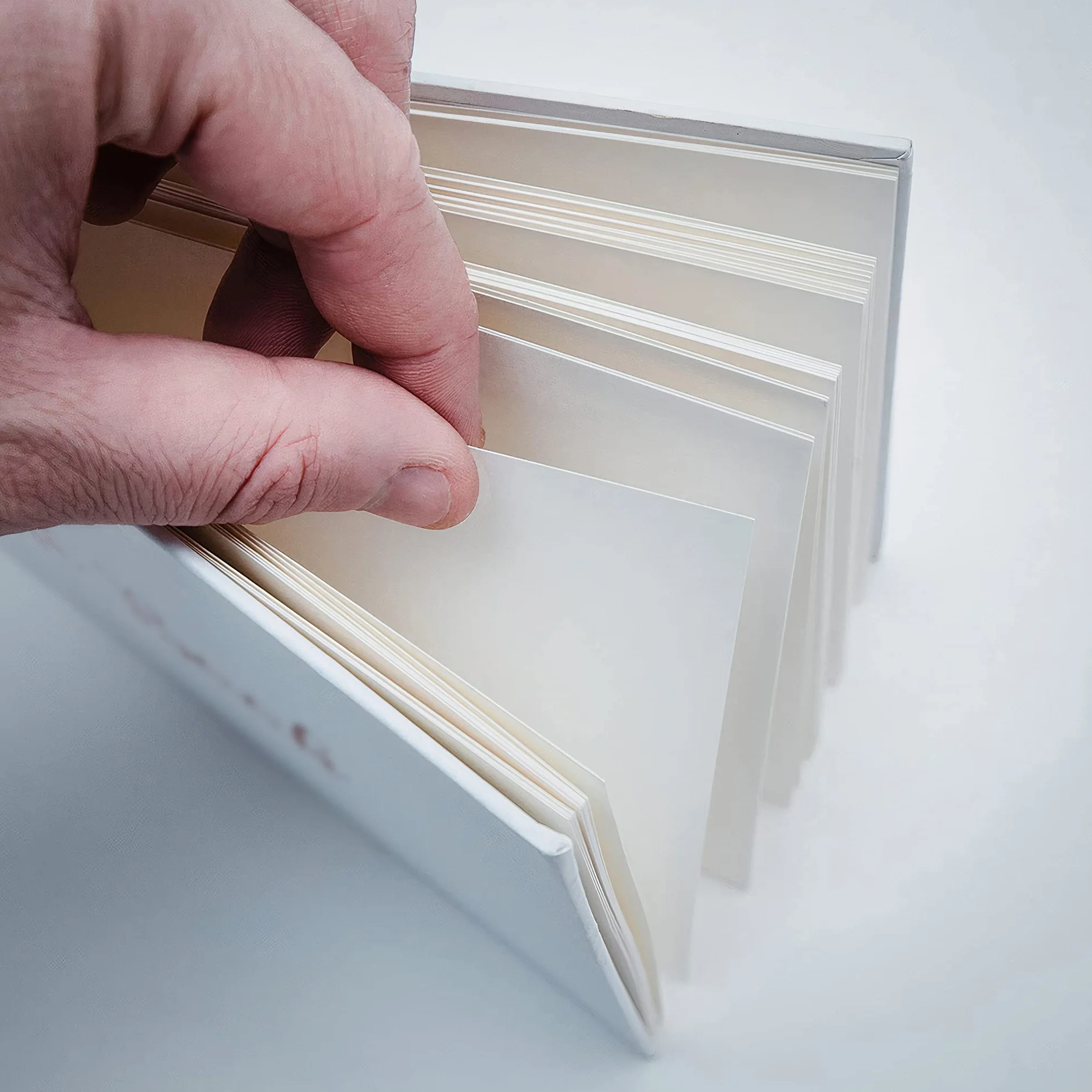Plantvibes Libro de visitas premium para bodas, 72 páginas, papel grueso, estilo vintage, título dorado