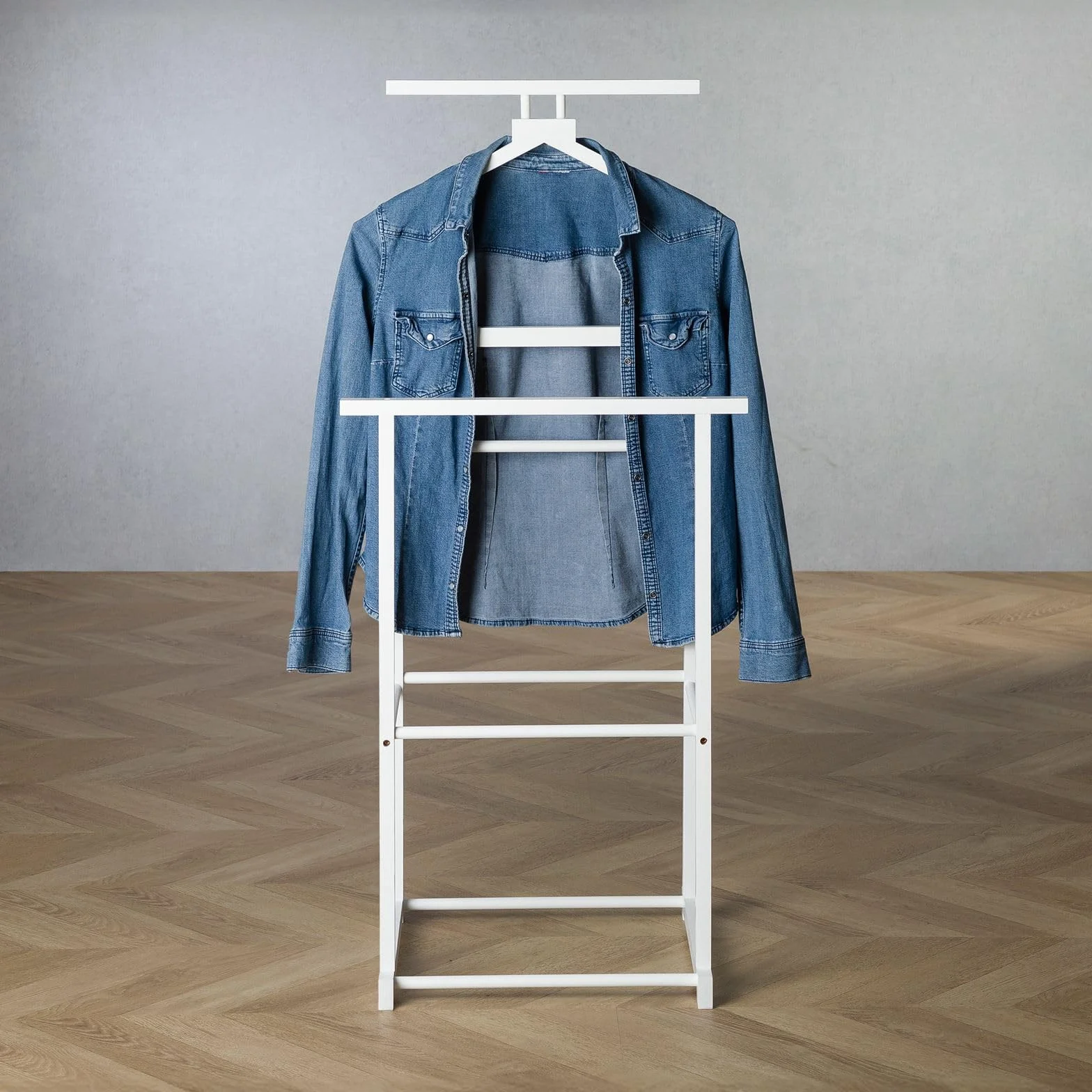 IDIMEX Kanna Percha para ropa con estante de bambú blanco