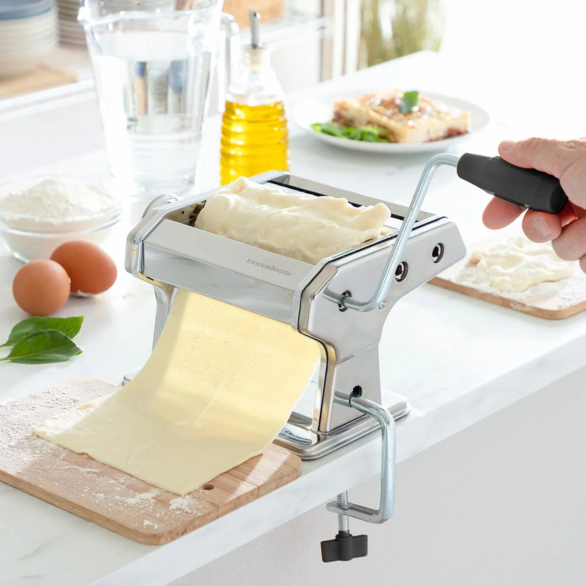Máquina de pasta fresca InnovaGoods, manual con 3 rodillos, ajustable, metal, gris