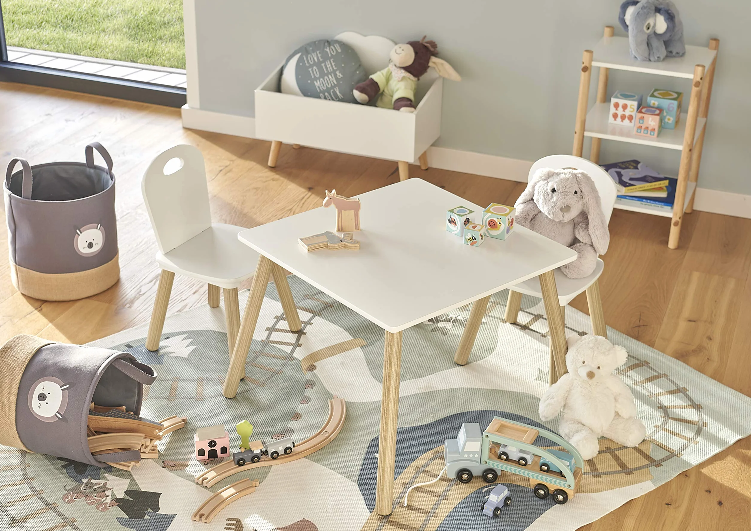 Zeller Scandi Juego de sillas Infantiles Madera 55 x 55 x 43,5 cm Silla 28 x 28 x 50 cm