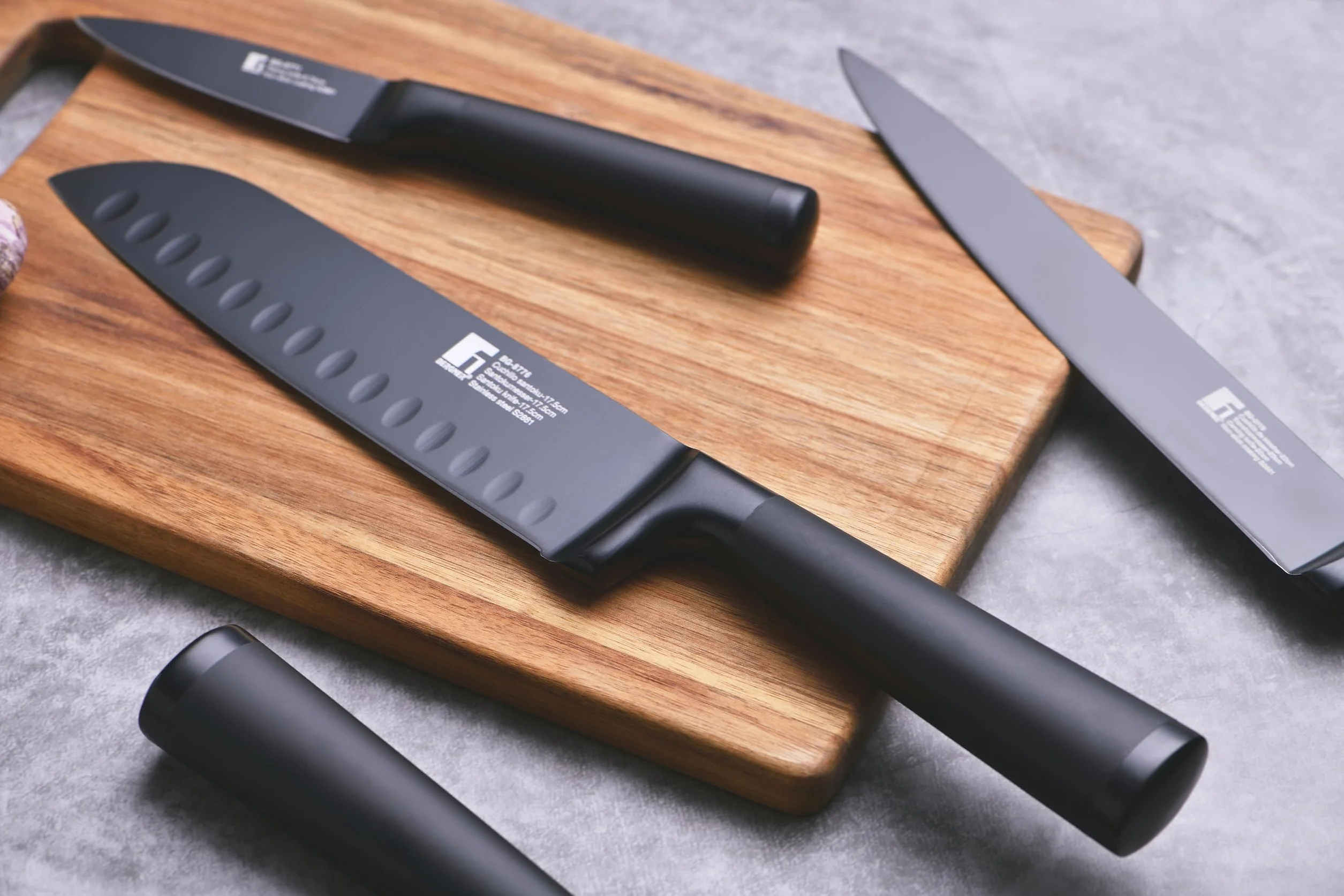 Bergner Cuchillo Multiusos Acero Inoxidable Negro