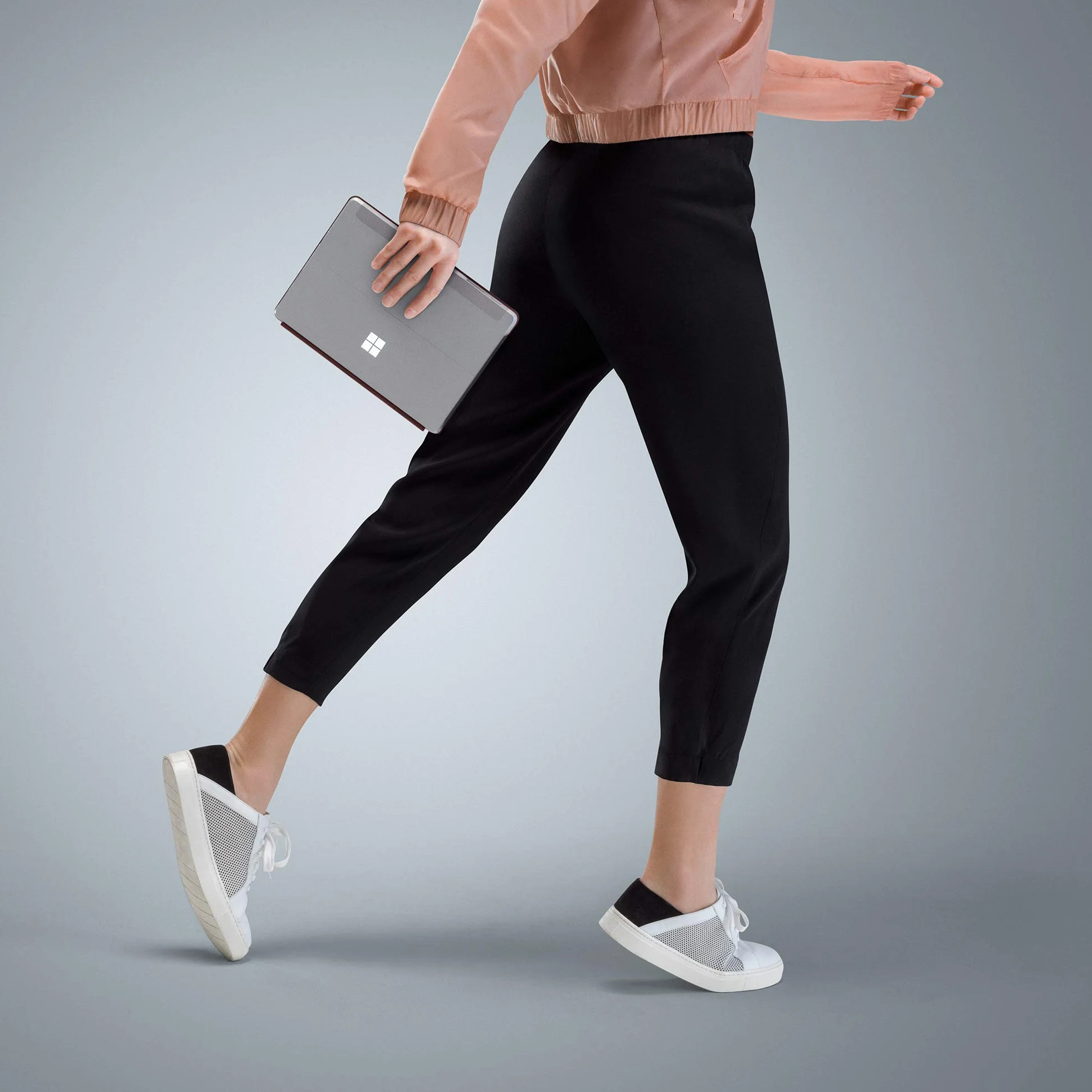 Microsoft Surface Go Intel Pentium Gold 4415Y 8GB RAM 128GB SSD 10 Pulgadas Platino Reacondicionado