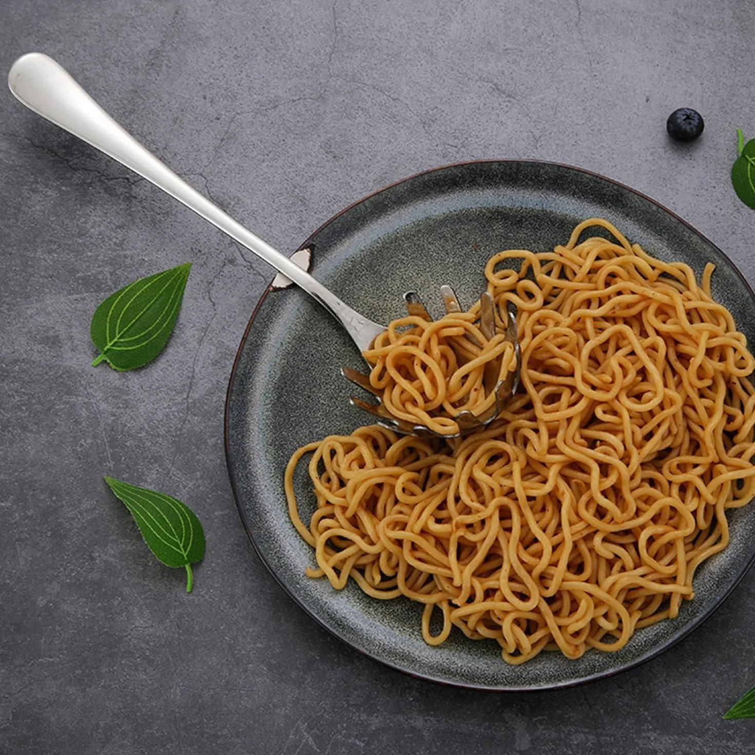 Cuchara de pasta de acero inoxidable con mango ergonómico para espaguetis