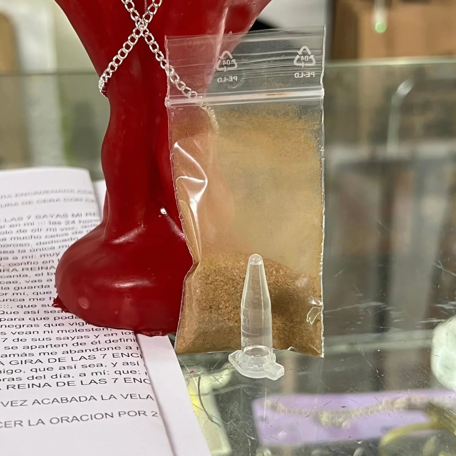 Ritual de Pareja Encadenada para Amarre Total con Velón Rojo, Polvos, Aceite e Instrucciones