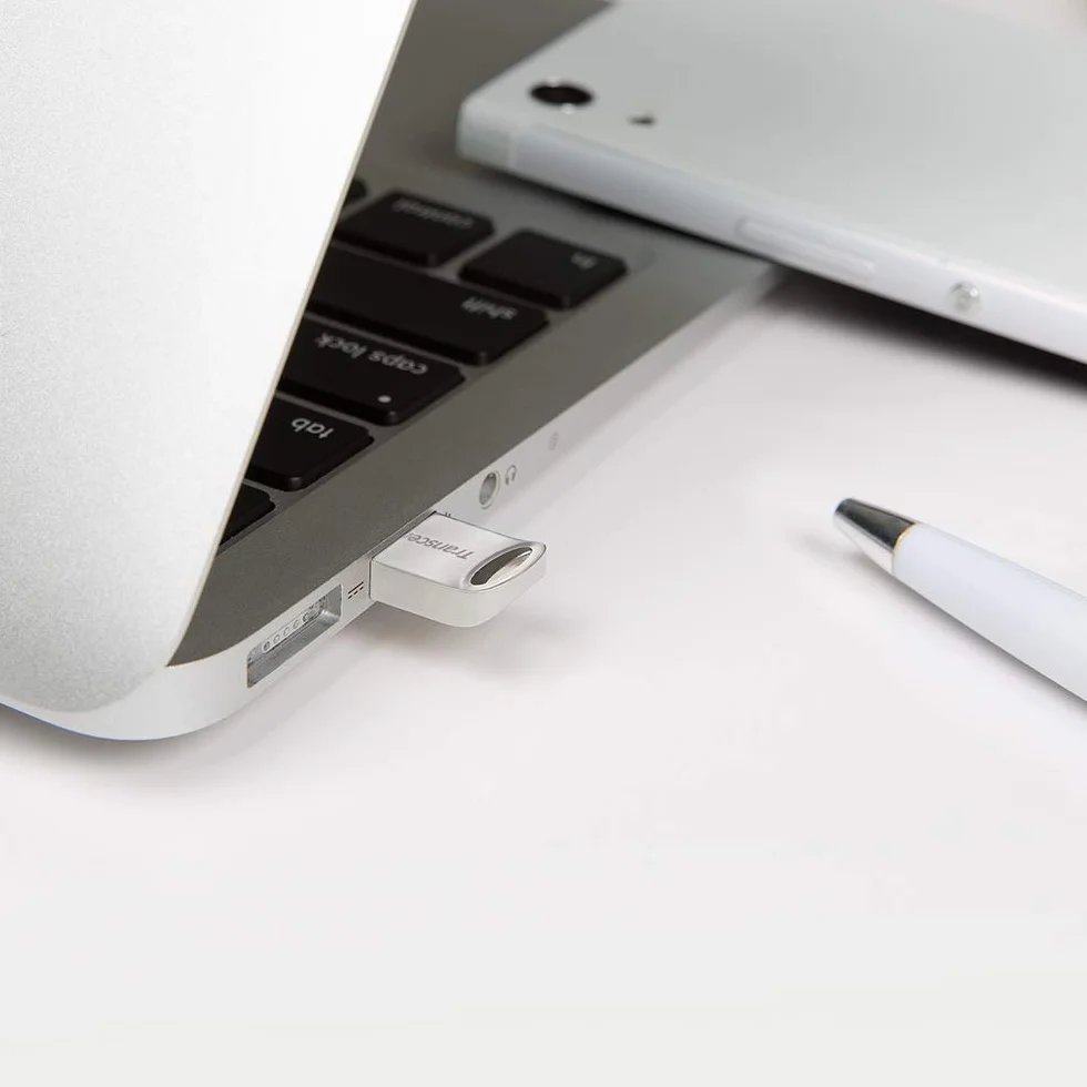 Transcend USB JetFlash 710, 128 GB, Memoria Flash USB 3.1, diseno de metal
