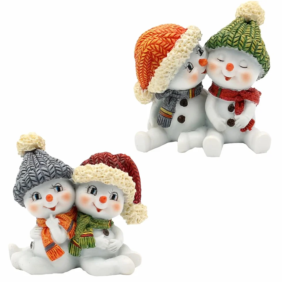 Dekohelden24 Pareja de niños de Nieve Juego 2 Unidades Gorro Bufanda Rojo Gris Naranja Verde Sentado 5,5x3,5x5,5 cm