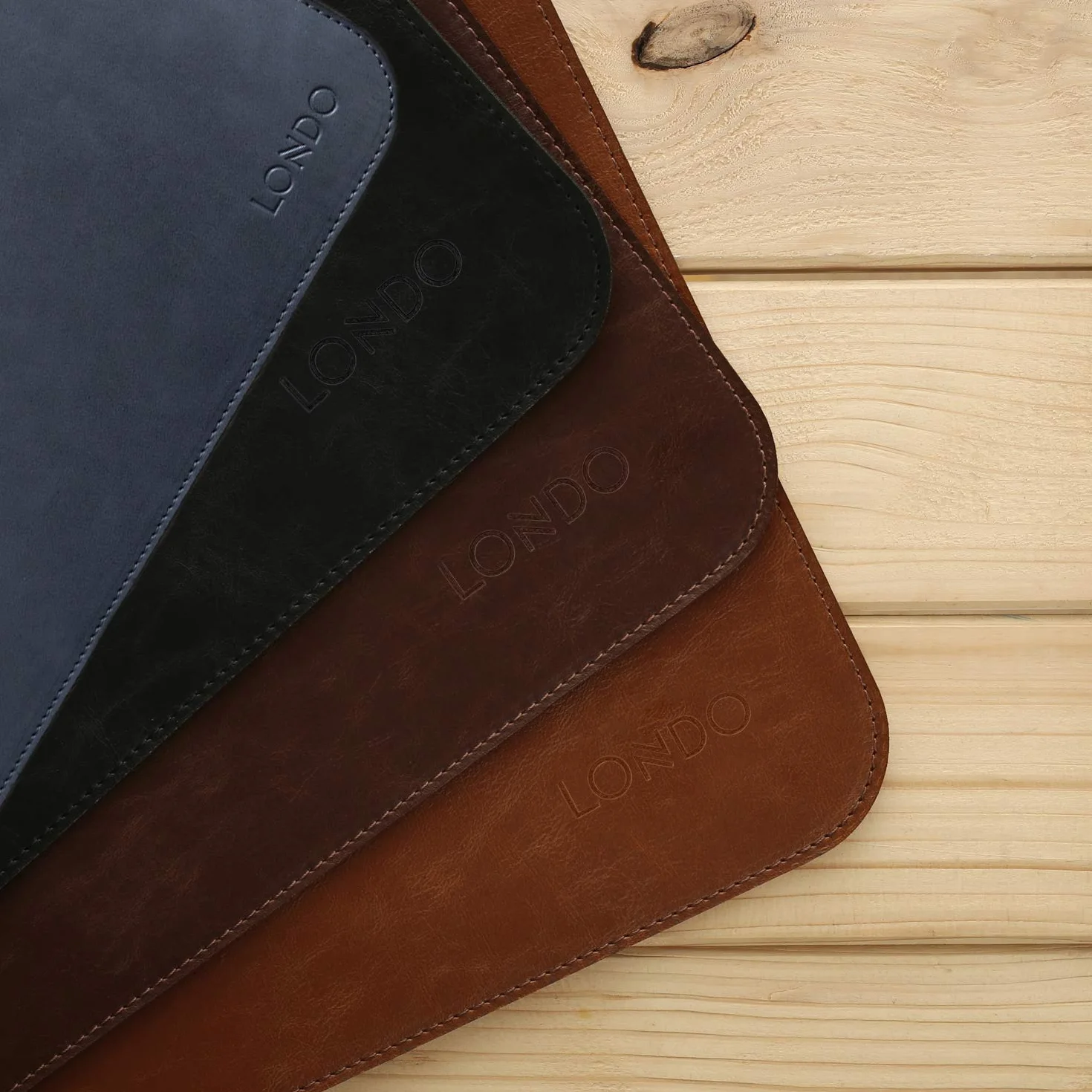 Londo Alfombrilla de Ratón de Cuero Extendido – Alfombrilla Grande para Oficina y Juegos,Superficie Suave para Escribir, Base Antideslizante, Accesorio Duradero y Elegante para el Espacio de Trabajo