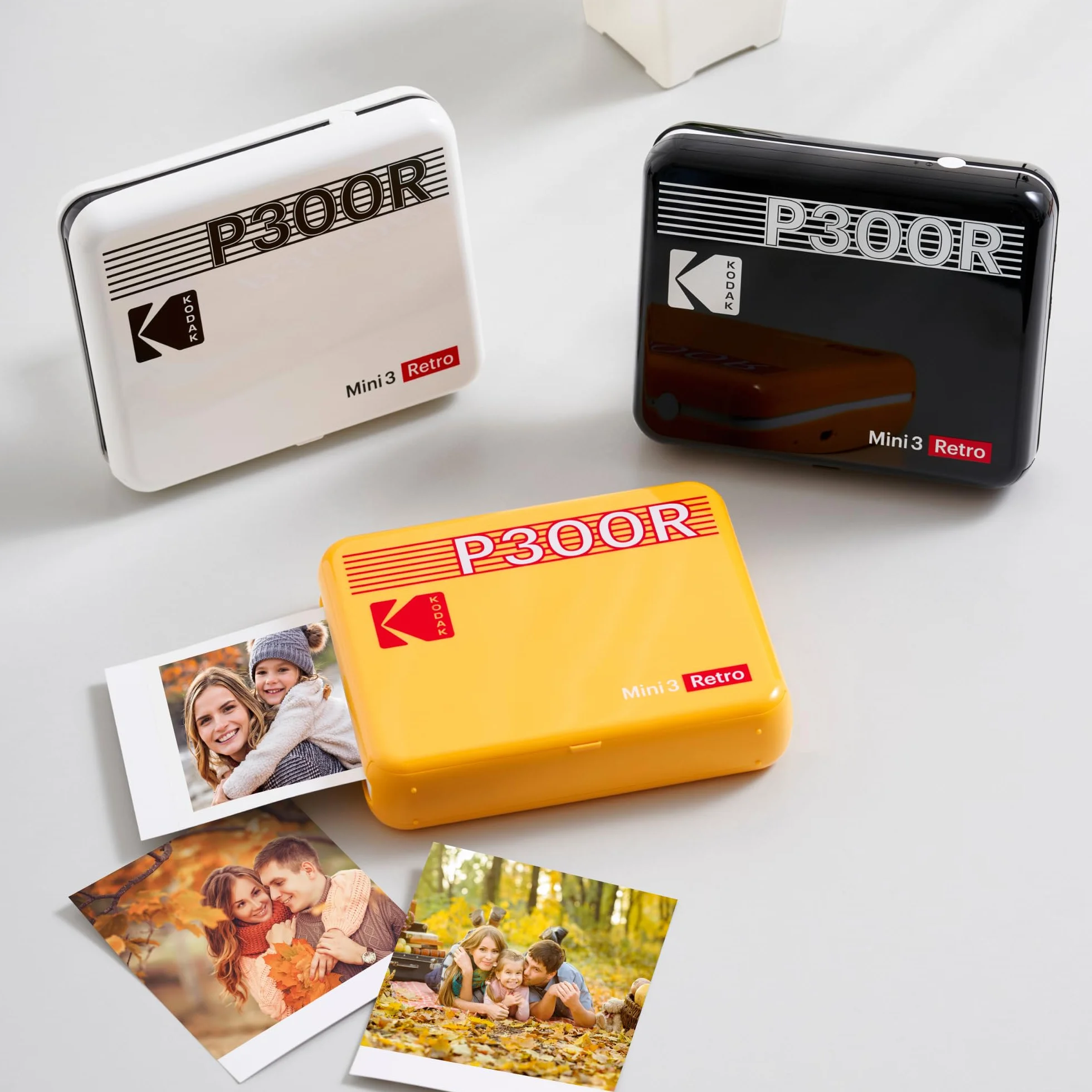 KODAK Mini 3 Retro 4PASS Impresora de Fotos Portátil (7,6x7,6cm) + 8 Hojas, Amarillo