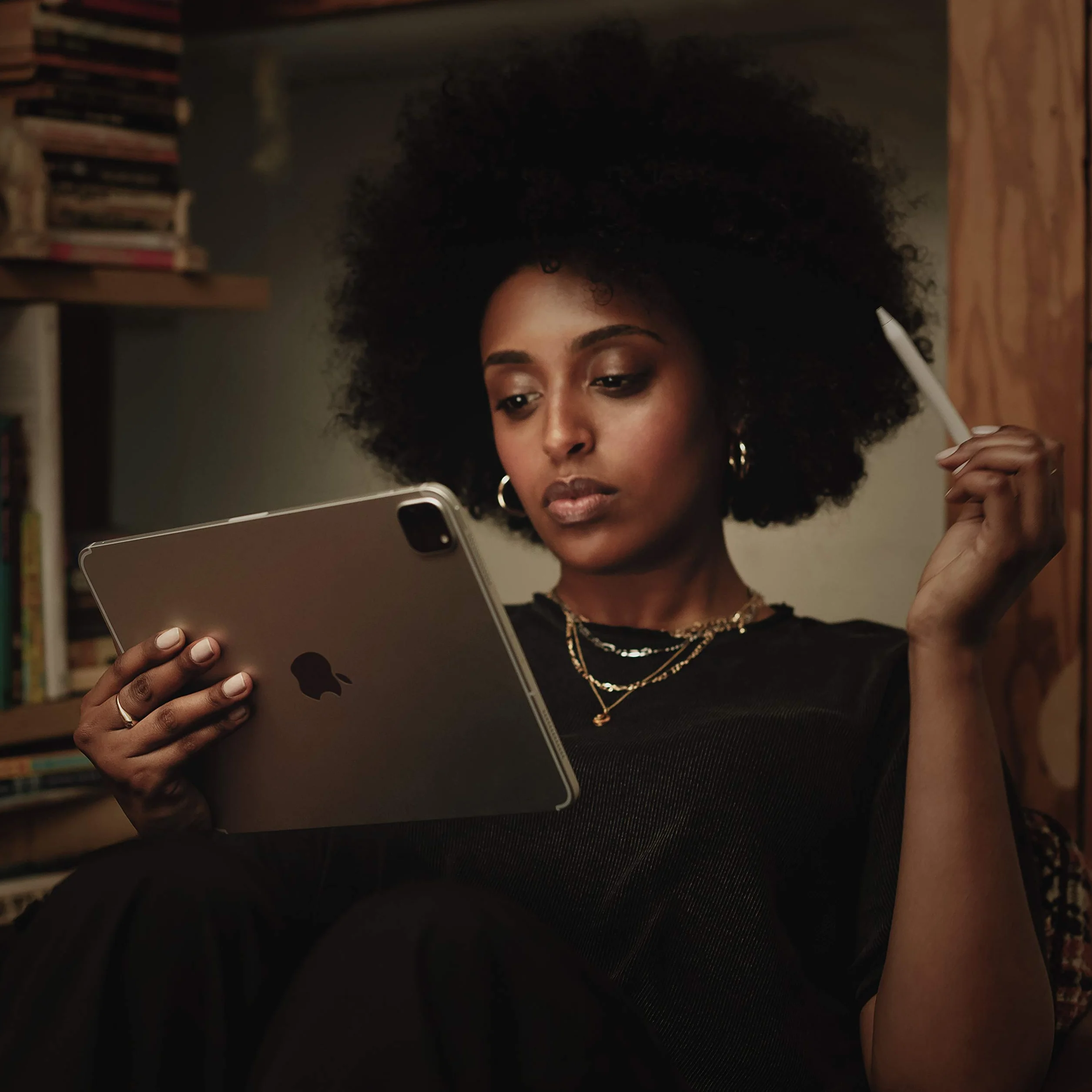 Apple iPad Pro 12.9 4.ª Generación 256GB Wi-Fi Gris Espacial Reacondicionado